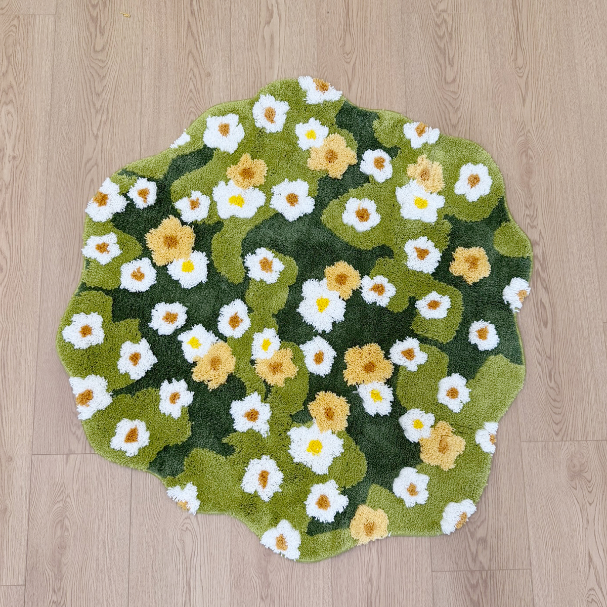 Green Meadow Daisy Tufted Rug, - Maranta Prayer Plant incelemesi ve fiyatı