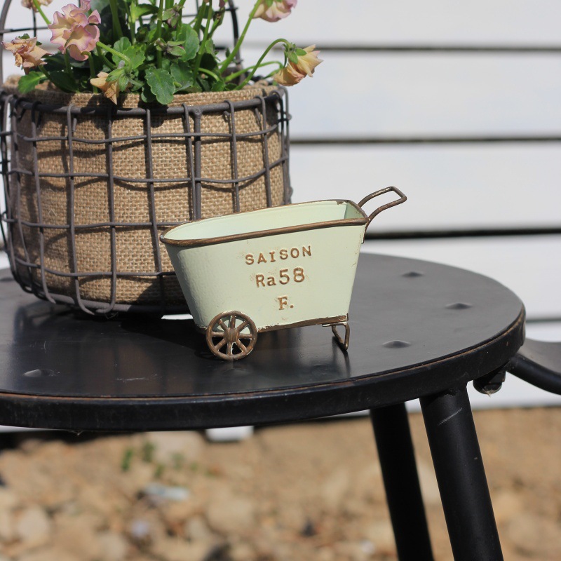 Vintage Iron Two-Wheel Cart Pl - Pilea Peperomioides incelemesi ve fiyatı